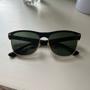 Ray-Ban Clubmaster Classics